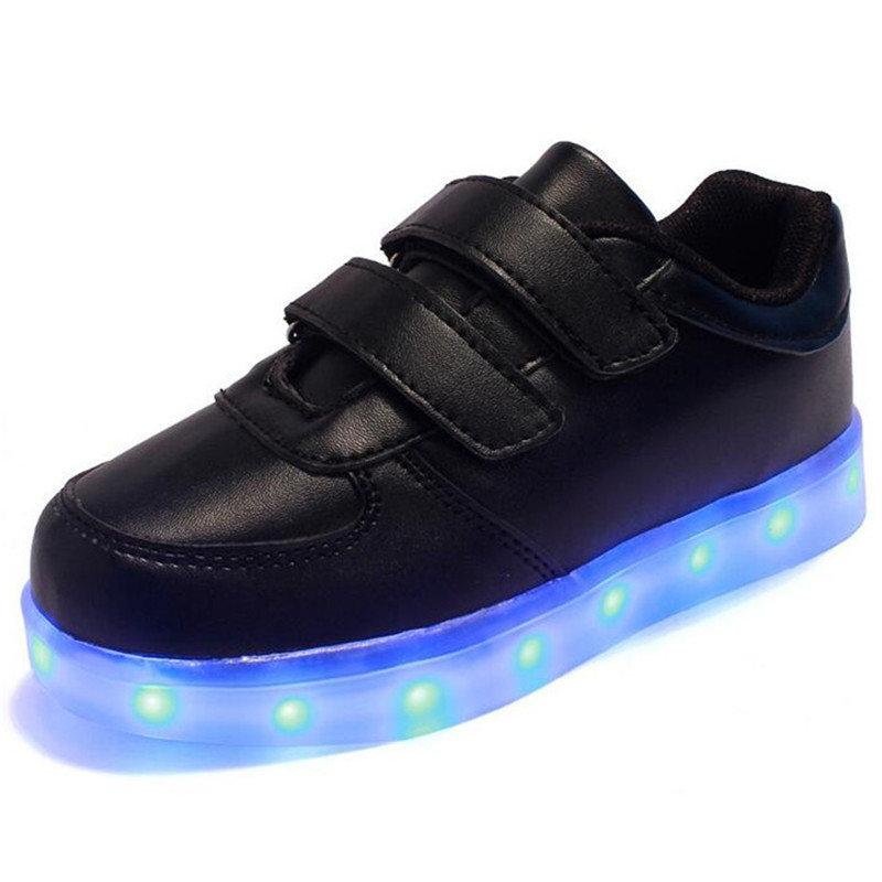 LED sko sneakers Barn SVARTA - KARDBORRE st 27-34