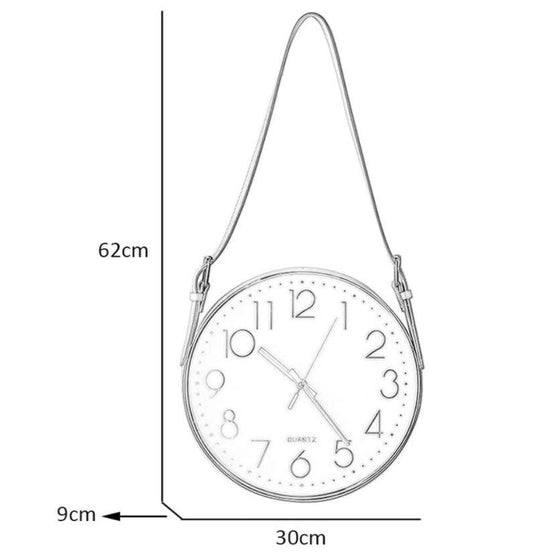 Numerisk Väggklocka med läderbälte silver